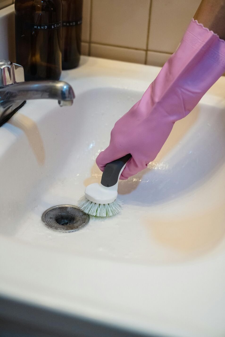 Professional kitchen drain services for homes and businesses to prevent blockages and maintain smooth drainage.