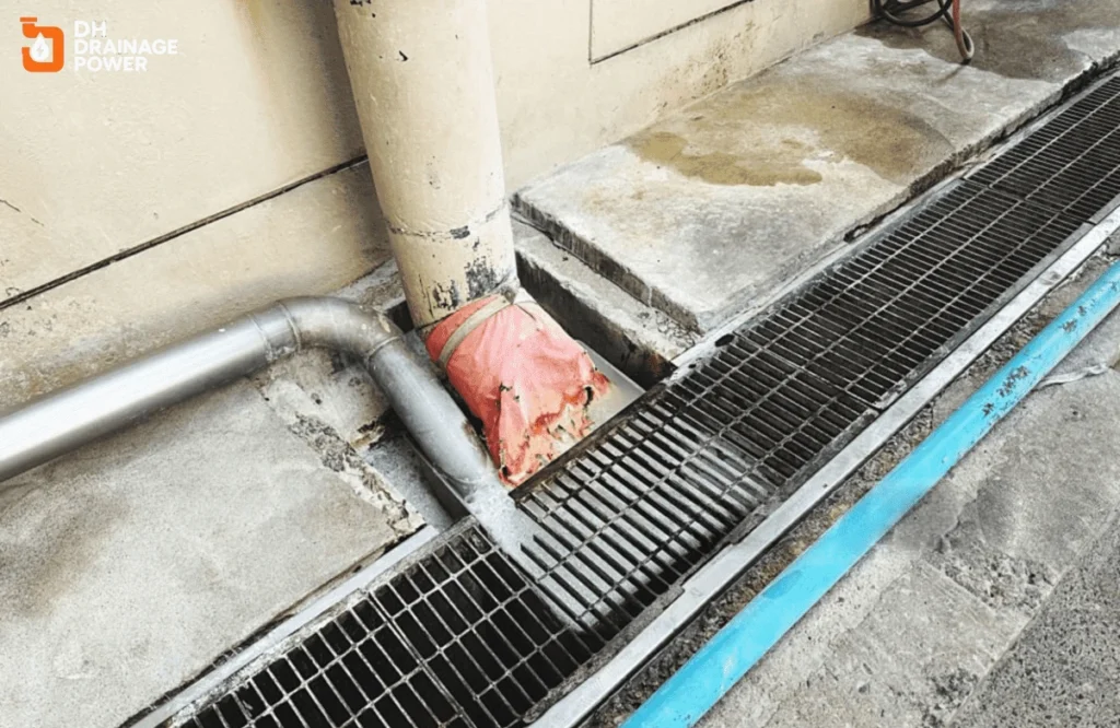 Emergency external drain repairs being carried out by professionals in London