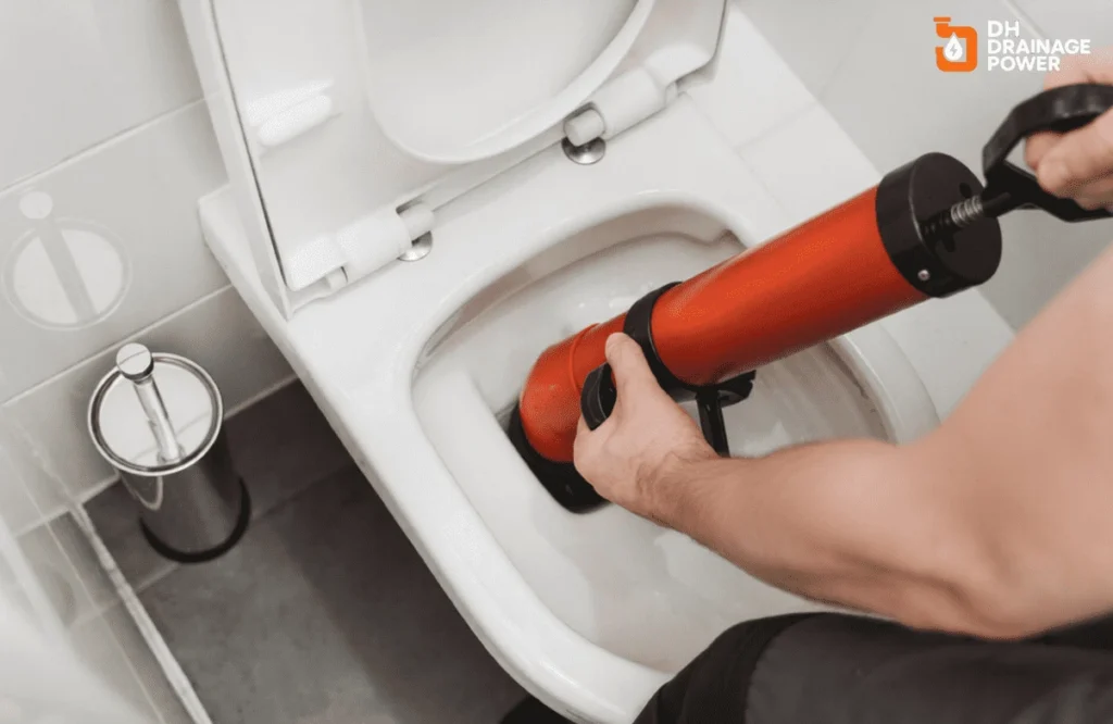 Professional Toilet Drains Repair service in London by experts